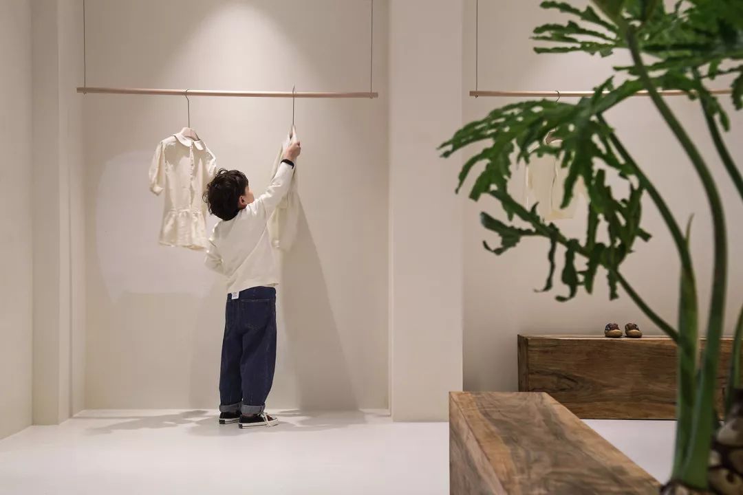 杭州童装店铺装修风格案例展示图(杭州童装店铺装修风格有哪些) 杭州童装店铺装修风格案例展示图(杭州童装店铺装修风格有哪些)